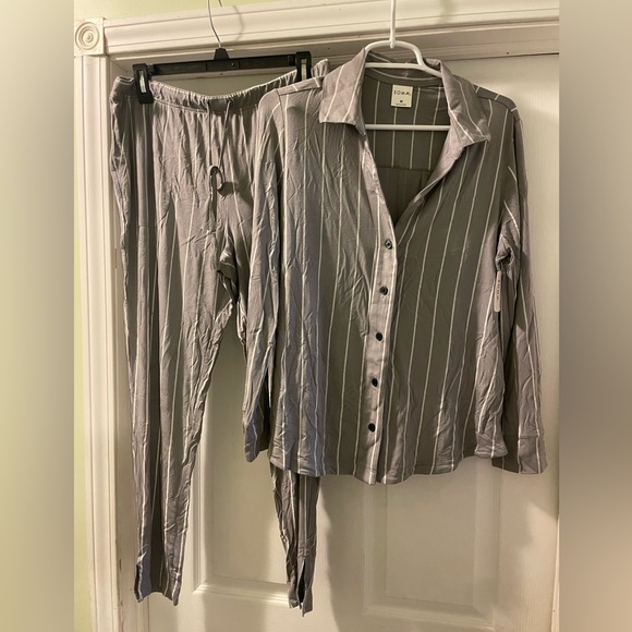 Soma Other - Soma NWT pajama set Ladies size Medium “Calm Stripe Castle Grey”